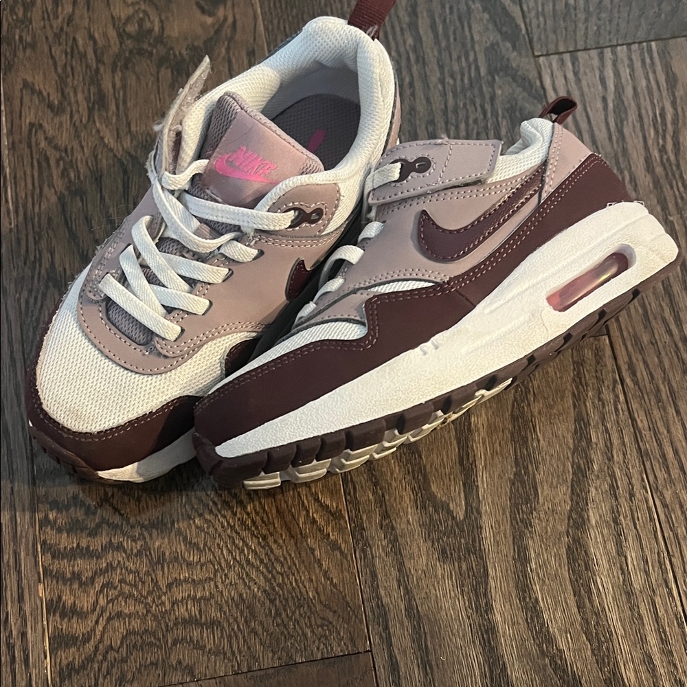 Nike Women's Pink and Brown Air Sneakers